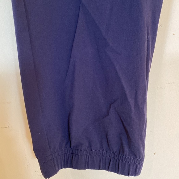 Alo navy stretch performance pants w/ reinforced knees & seat Sz XL - Picture 3 of 15